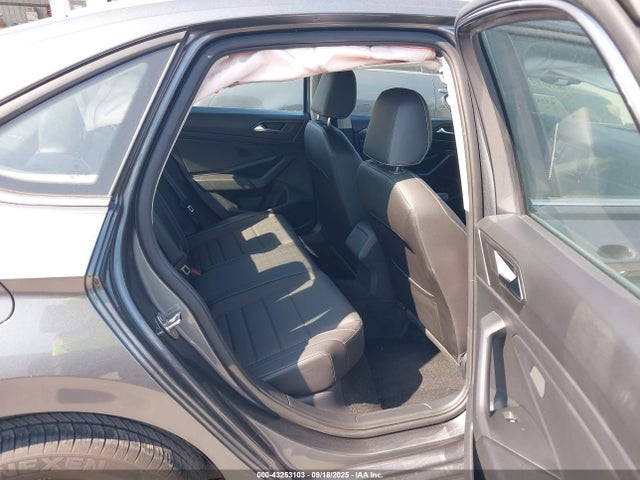 Volkswagen tsi 2024 3VWEM7BU0RM013583 Image 8