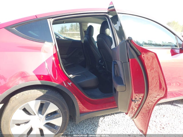 2021 TESLA MODEL Y 5YJYGDEE2MF287066 Photo 7