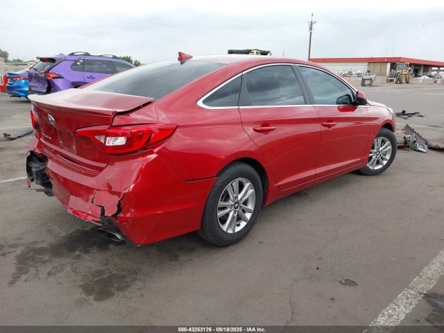 5NPE24AF0HH580486 Hyundai 2017