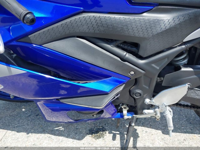MH3RH17Y3LK003177 Yamaha Yzf-r3