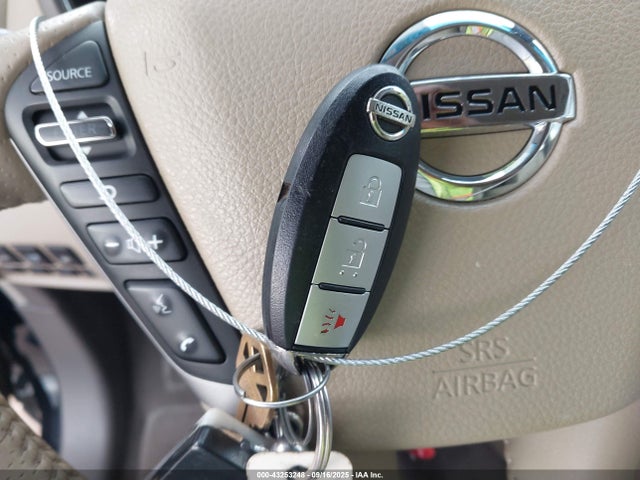 JN8AZ1MU4EW418549 Nissan 2014