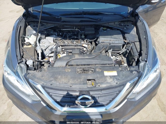 1N4AL3AP0JC185665 Nissan 2018