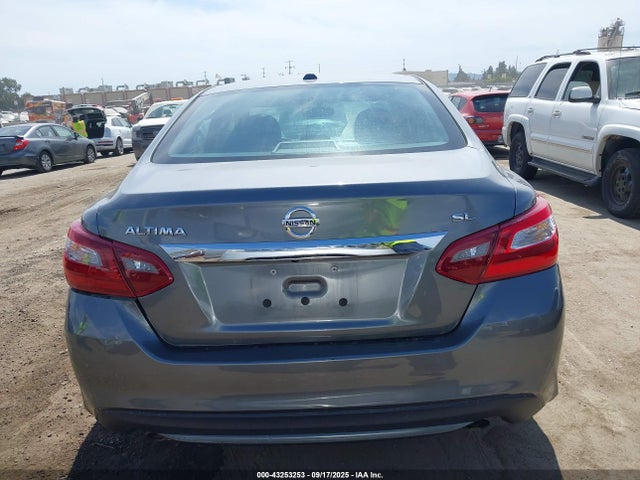 1N4AL3AP0JC185665 Nissan 2018