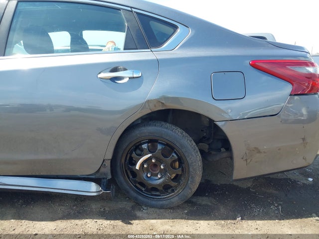 1N4AL3AP0JC185665 Nissan 2018