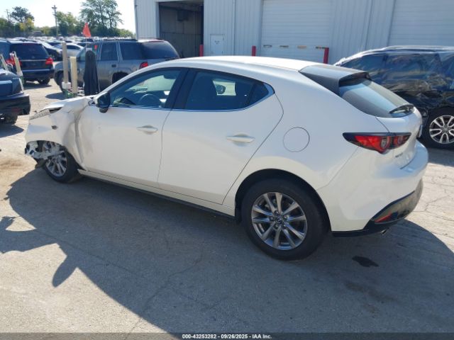 2022 MAZDA MAZDA3 JM1BPAJL3N1510413 Photo 2