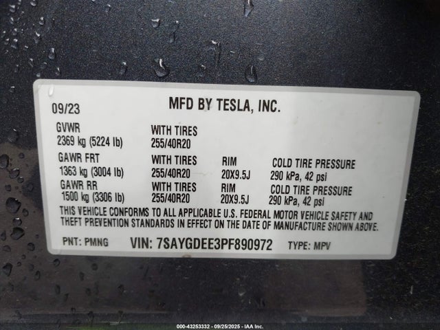 2023 TESLA MODEL Y 7SAYGDEE3PF890972 Photo 8