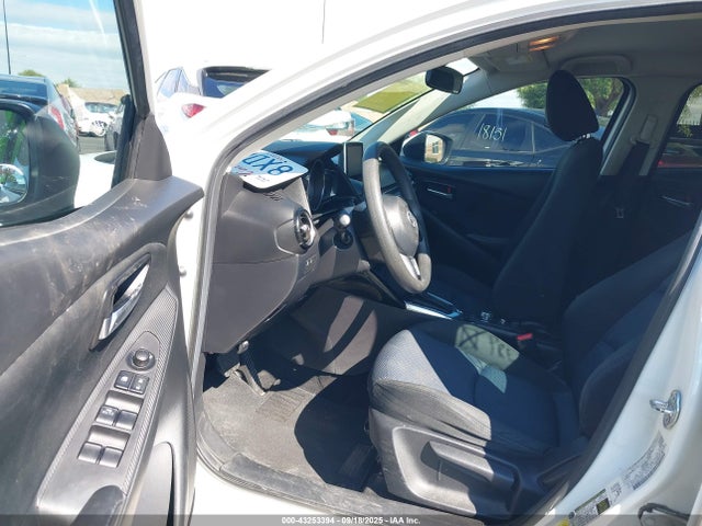 3MYDLBZV5GY144812 Scion p5v