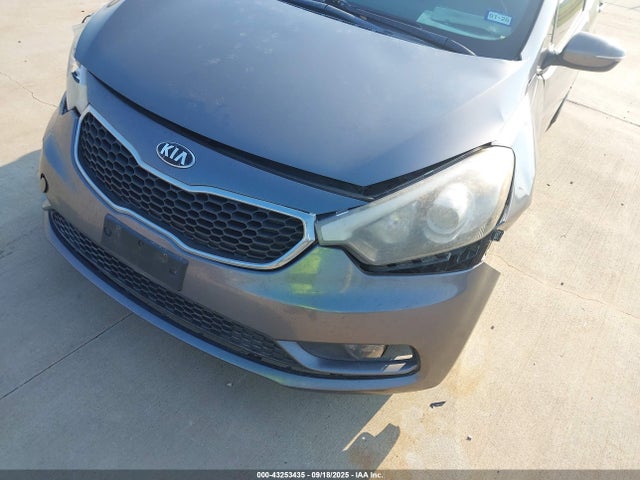 KNAFK5A8XG5527060 KIA gdi nu