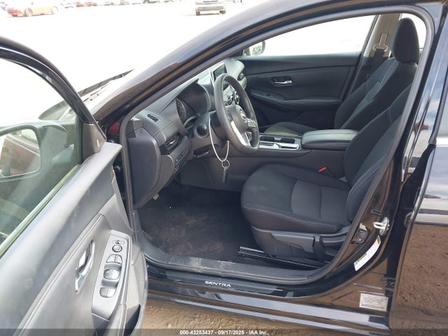 Nissan 2024 2024 3N1AB8CV6RY209804 Image 5