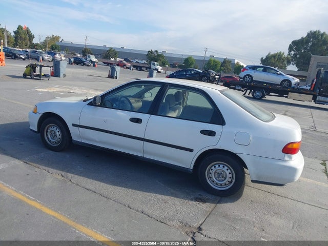 43253504 :رقم المزاد ، 1HGEG8640PL040423 vin ، 1993 Honda Civic Dx مزاد بيع