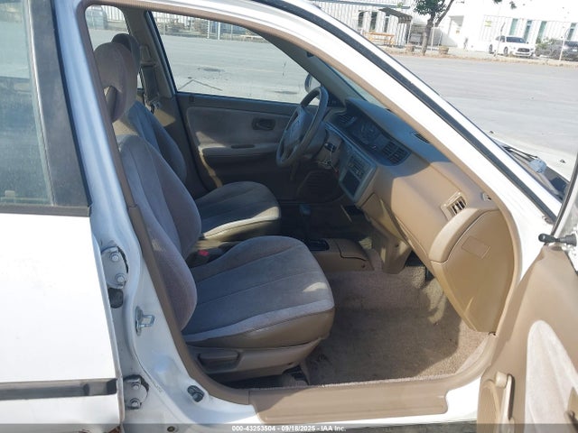 43253504 :رقم المزاد ، 1HGEG8640PL040423 vin ، 1993 Honda Civic Dx مزاد بيع