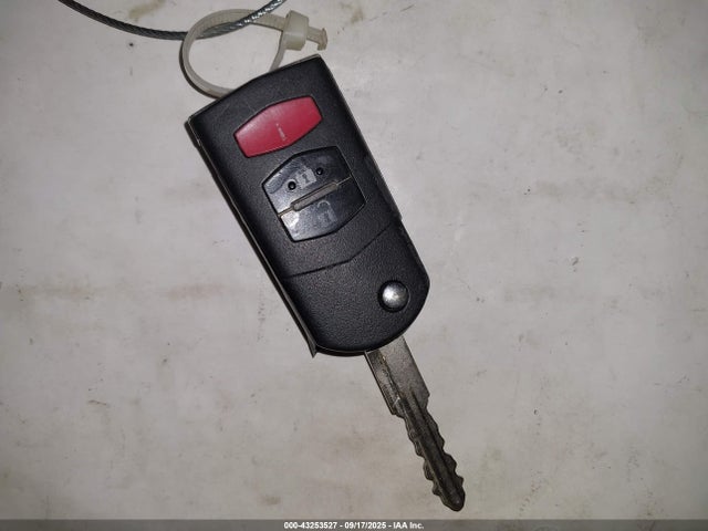 JM1CW2BL1F0182234 Mazda l5x
