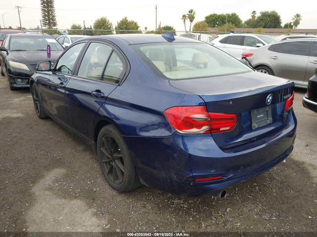 WBA8E1G54GNT35171 BMW 320i