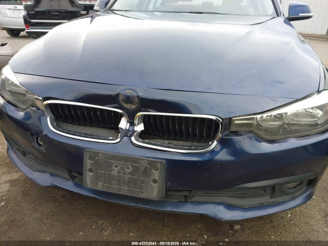 WBA8E1G54GNT35171 BMW 320i