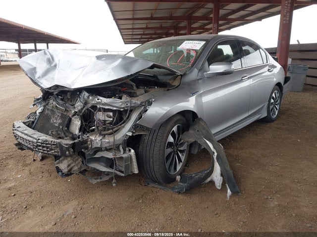 Honda lfa1 2017 JHMCR6F71HC004111 Image 2
