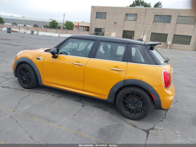 2015 MINI HARDTOP WMWXS5C52FT828732 Photo 2