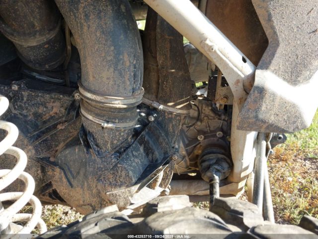 2023 CAN-AM MAVERICK X3 3JBVXAV43PE002008 Photo 8