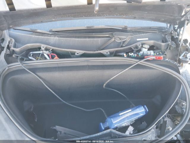 2019 TESLA MODEL X 5YJXCDE48KF193723 Photo 9