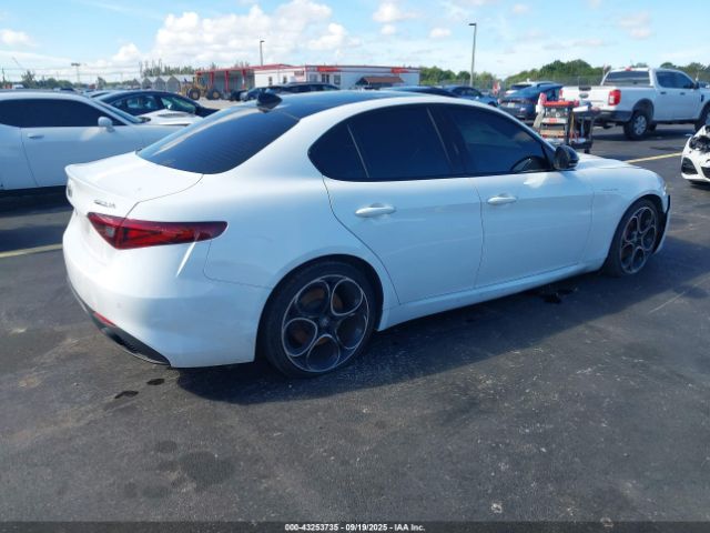 2022 ALFA ROMEO GIULIA ZARFAMBN5N7665262 Photo 3