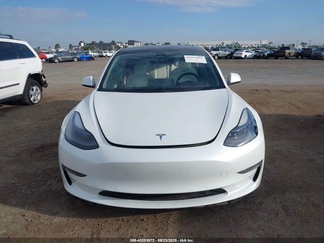 Tesla 2021 2021 5YJ3E1EA7MF879252 Image 11