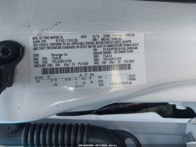 1FADP3E21GL399346 Ford 2016