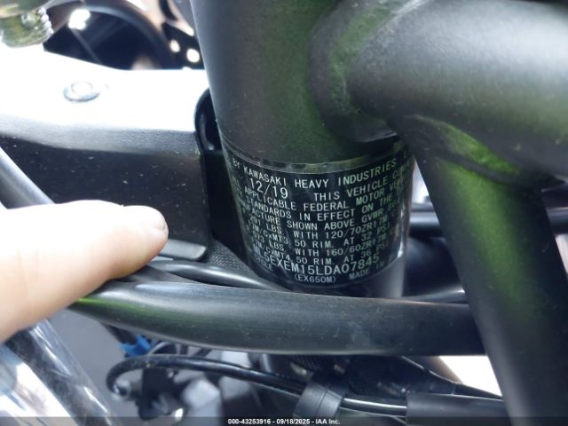 2020 KAWASAKI EX650 ML5EXEM15LDA07845 Photo 9