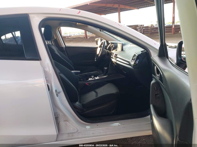 JM1BM1T71G1346428 Mazda pe