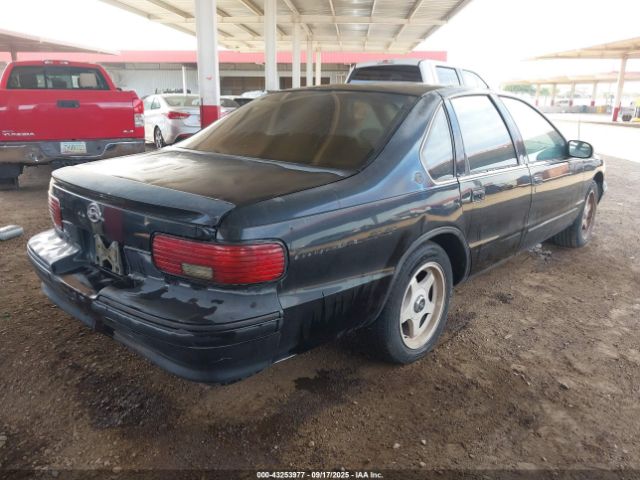 1996 CHEVROLET CAPRICE / IMPALA 1G1BL52P9TR171653 Photo 3