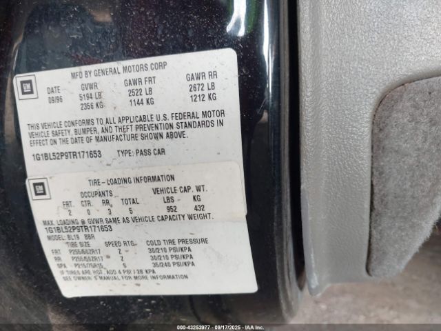 1996 CHEVROLET CAPRICE / IMPALA 1G1BL52P9TR171653 Photo 8