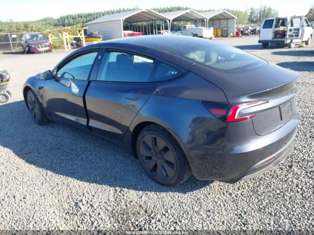 2025 TESLA MODEL 3 5YJ3E1EA9SF005725 Photo 2