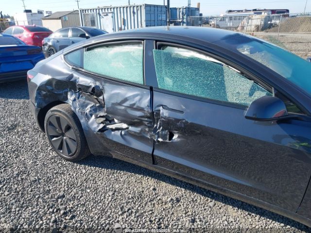 2025 TESLA MODEL 3 5YJ3E1EA9SF005725 Photo 5