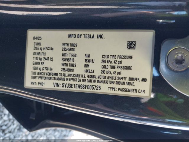 2025 TESLA MODEL 3 5YJ3E1EA9SF005725 Photo 8