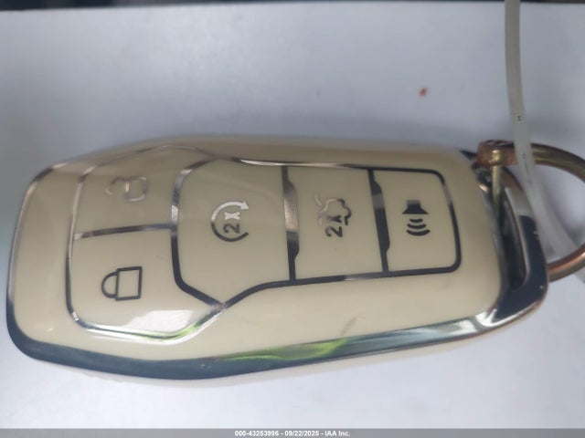 Lincoln MKC 2015 5LMTJ2AH8FUJ32329 Image 11