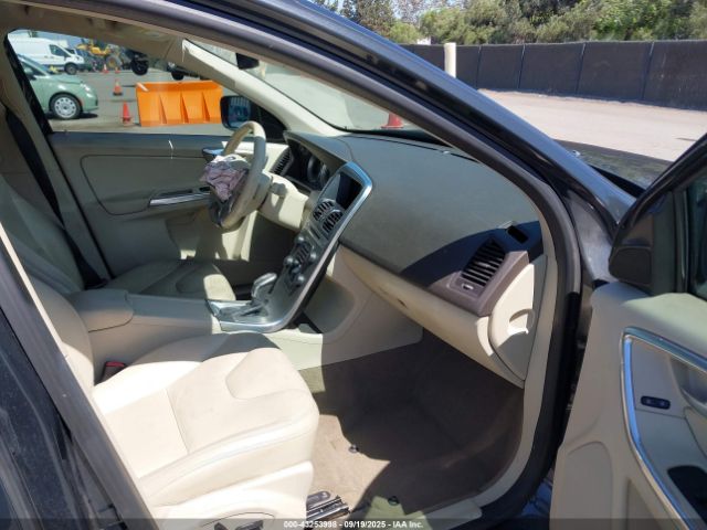 2013 VOLVO XC60 YV4952DL6D2420894 Photo 4