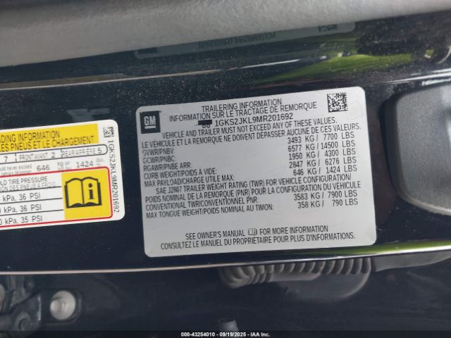 2021 GMC YUKON XL 1GKS2JKL9MR201692 Photo 8