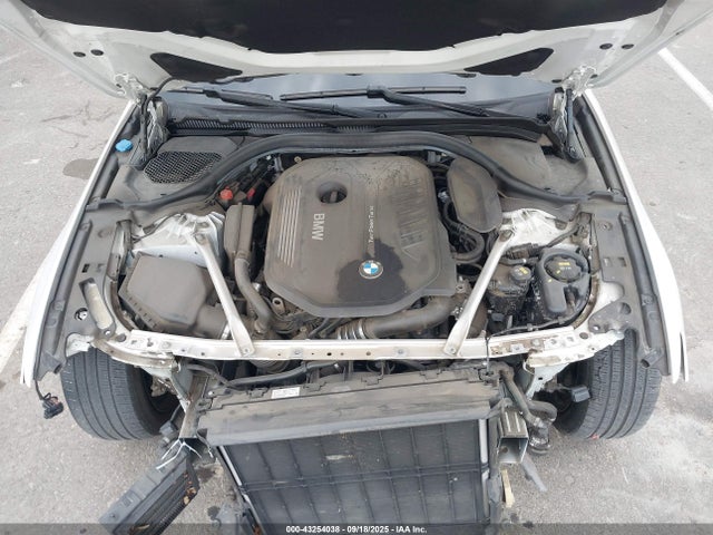 WBAJE5C56KWW28040 BMW 2019