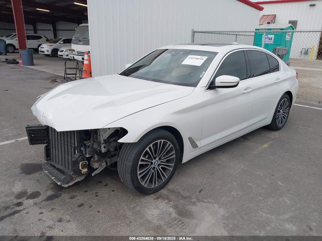 WBAJE5C56KWW28040 BMW 2019