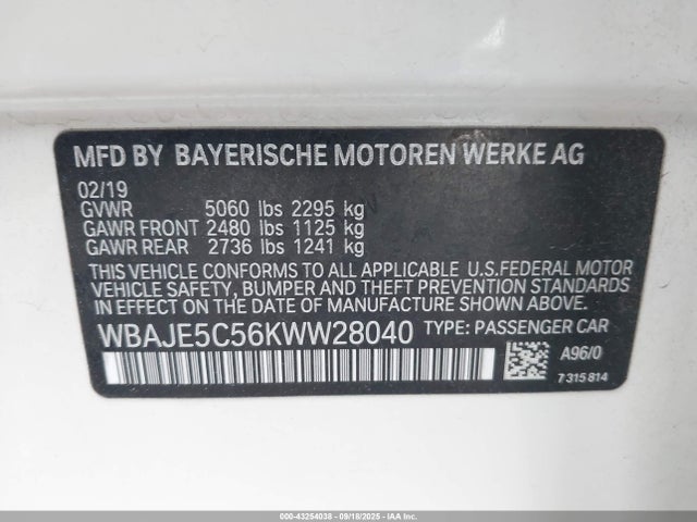 WBAJE5C56KWW28040 BMW 2019