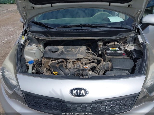 KIA 2017 2017 KNADM4A39H6043781 Image 10