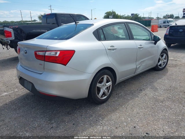 KIA 2017 2017 KNADM4A39H6043781 Image 4