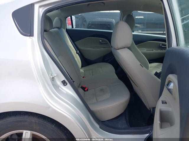 KIA 2017 2017 KNADM4A39H6043781 Image 8