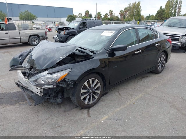 1N4AL3AP9HC238258 Nissan 2017