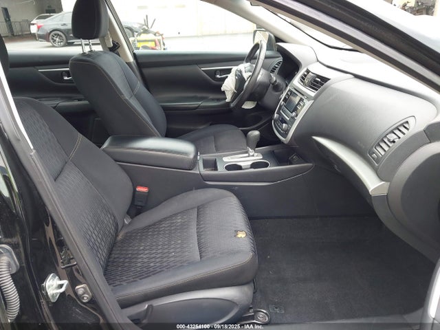 1N4AL3AP9HC238258 Nissan 2017
