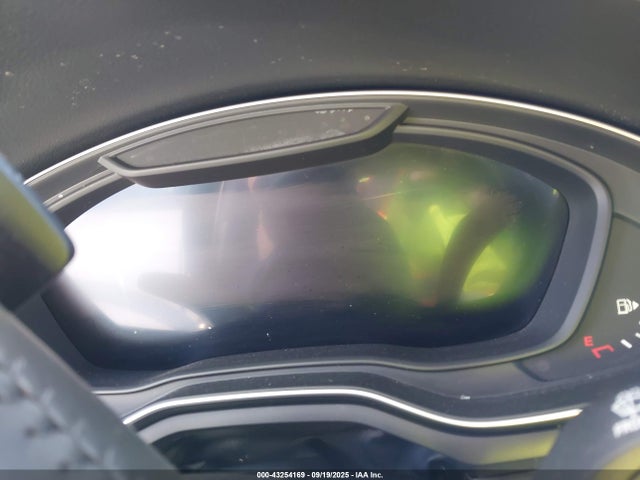 2017 AUDI A4 WAULNAF47HN043437 Photo 6