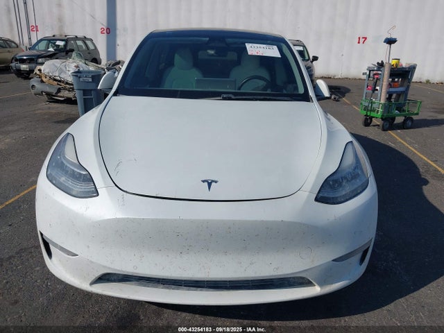 5YJYGDEE7LF023811 Tesla 2020