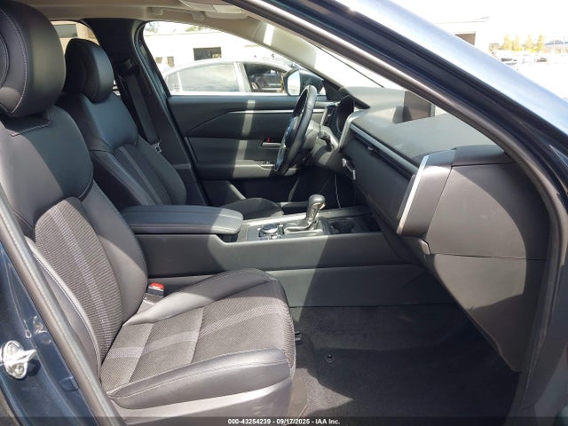 Mazda py 2023 7MMVABCM6PN135946 Image 5