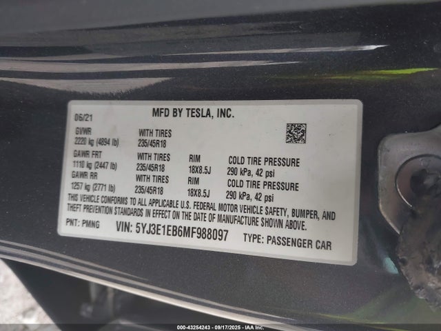 2021 TESLA MODEL 3 5YJ3E1EB6MF988097 Photo 8
