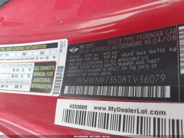 2008 MINI COOPER S WMWMF73508TV36079 Photo 8