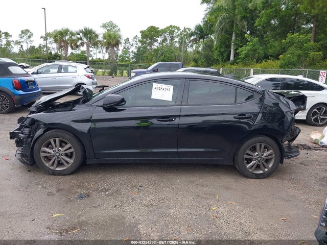 43254292 :رقم المزاد ، 5NPD84LF3JH333203 vin ، 2018 Hyundai Elantra Sel مزاد بيع