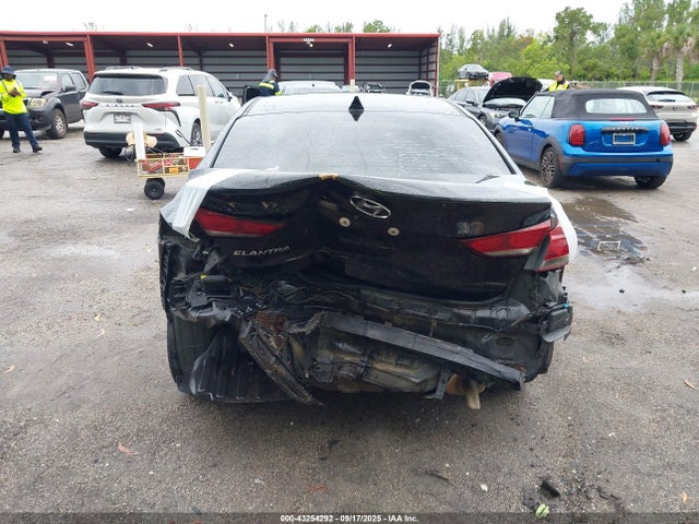 43254292 :رقم المزاد ، 5NPD84LF3JH333203 vin ، 2018 Hyundai Elantra Sel مزاد بيع